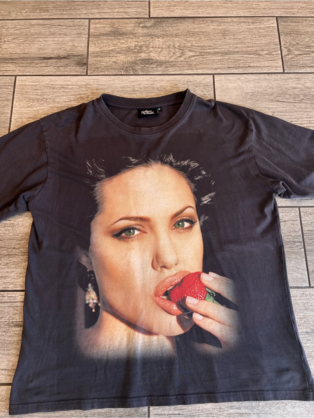 Grace Court Co. Angelina Jolie Vintage Heavyweight T Shirt 90s Size Medium Rare